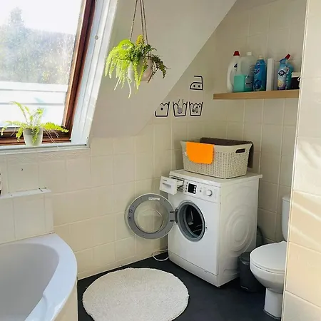 Klebi's Apartmanhaz 20 Apartman Balatonföldvár