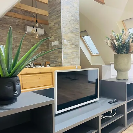 Διαμέρισμα Klebi's Apartmanhaz 20 *