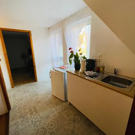 Klebi's Apartmanhaz 20