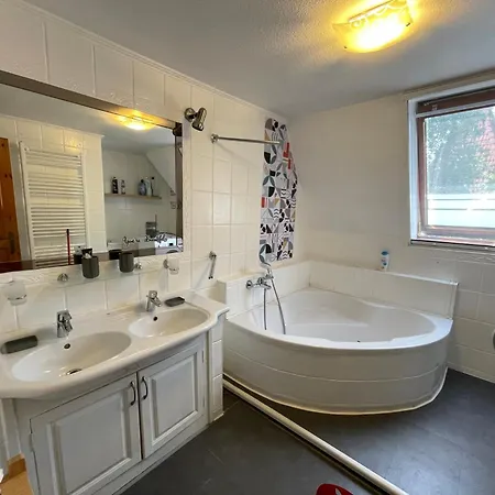 Apartament Klebi's Apartmanhaz 20 *