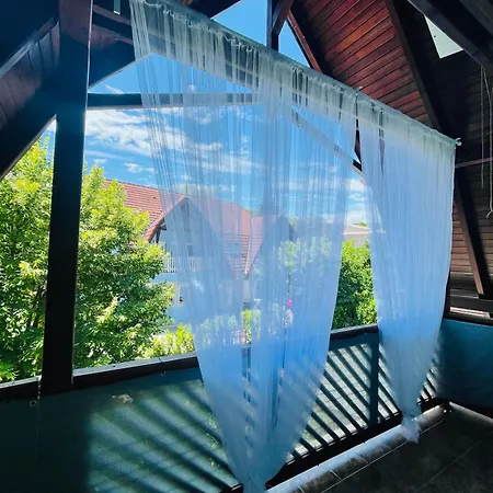 Διαμέρισμα Klebi's Apartmanhaz 20